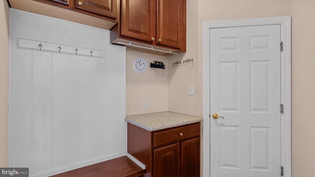 29747 EASTON FARMS