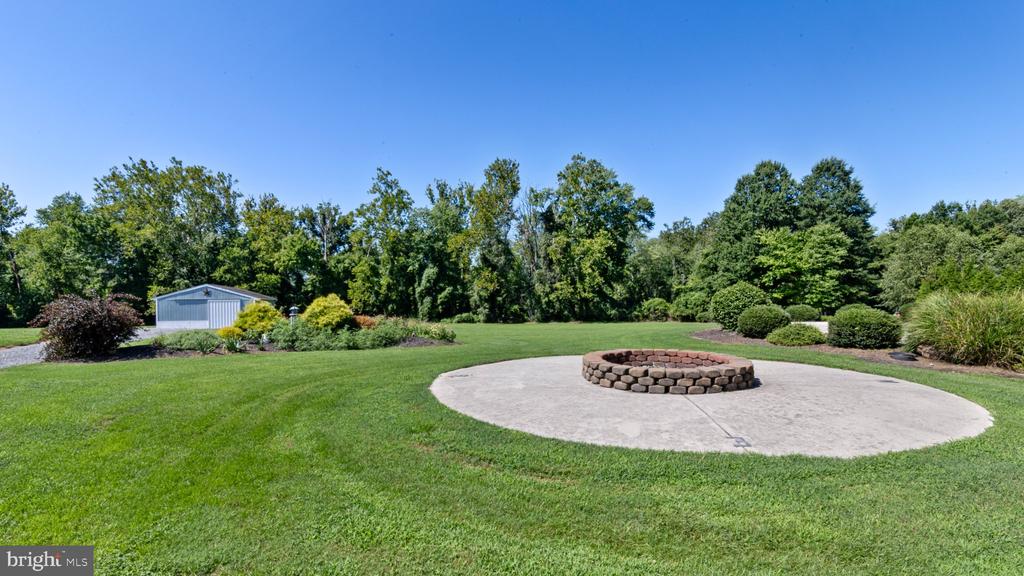 29747 EASTON FARMS