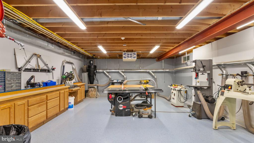 29747 EASTON FARMS