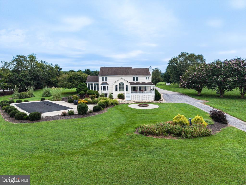 29747 EASTON FARMS