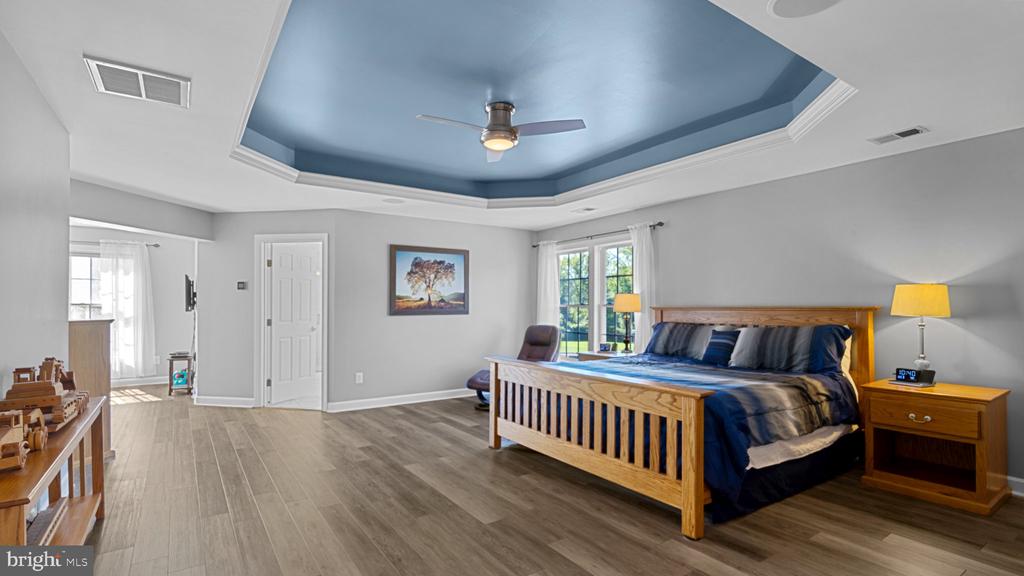 29747 EASTON FARMS