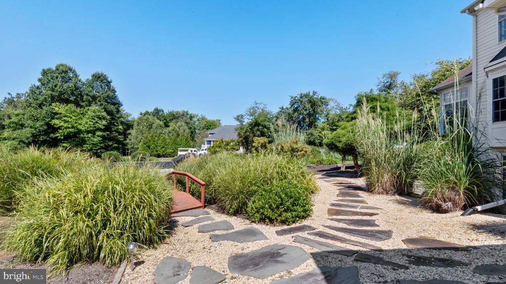 29747 EASTON FARMS