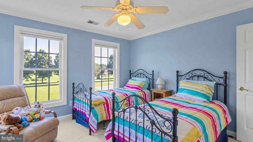 29747 EASTON FARMS