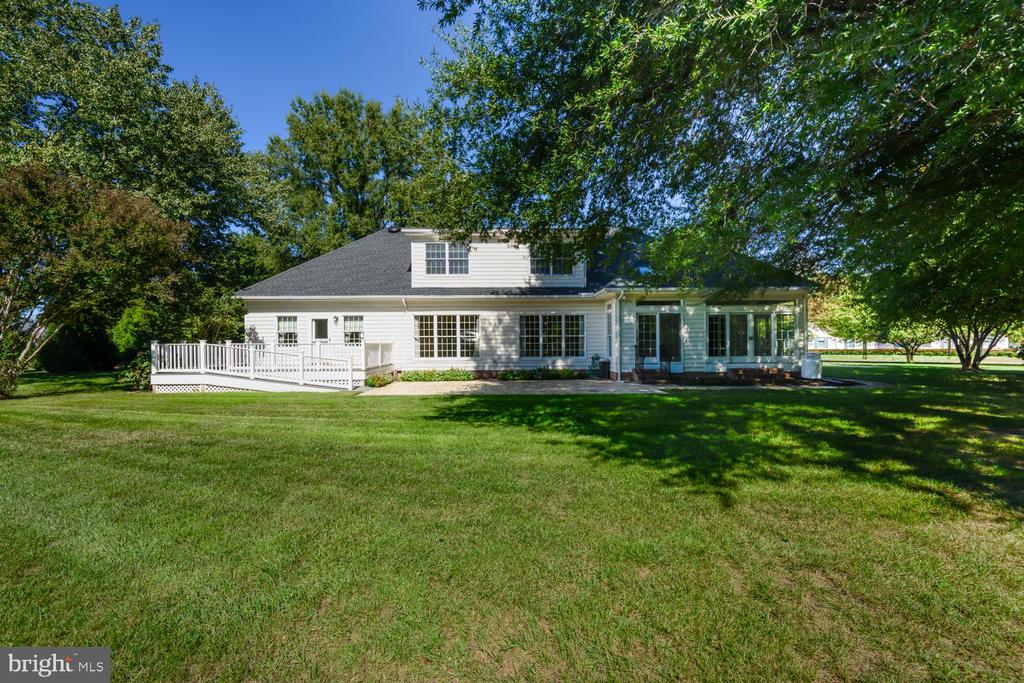 38 LONDONDERRY DRIVE
