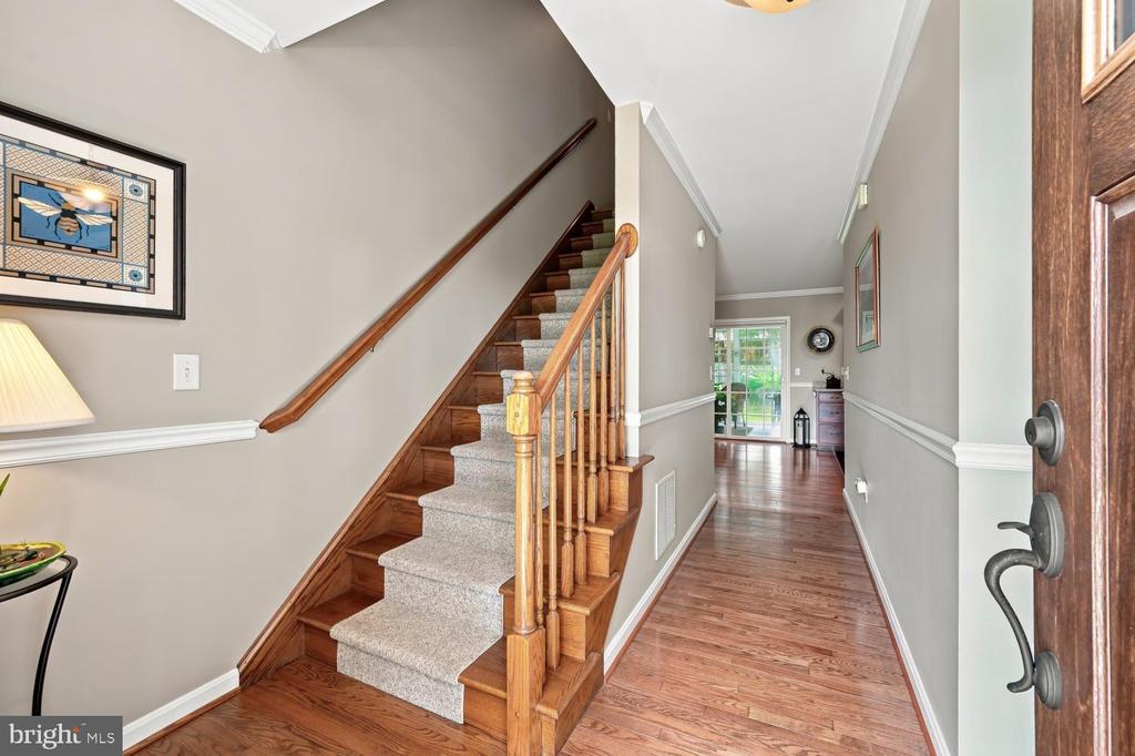 6280 BELLEVUE ROAD