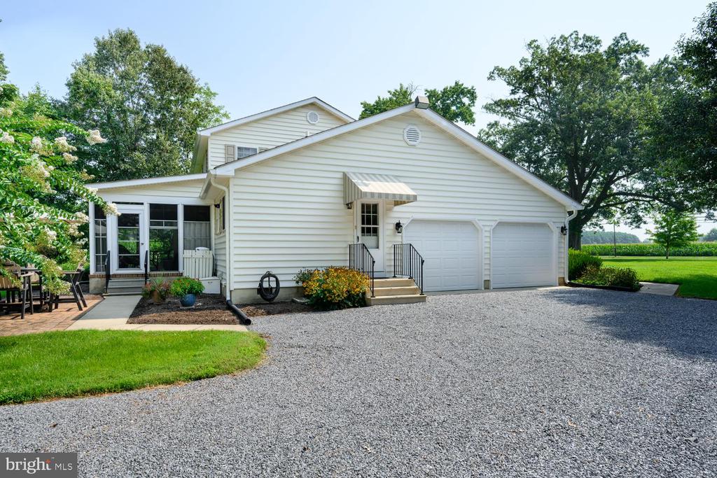 6280 BELLEVUE ROAD