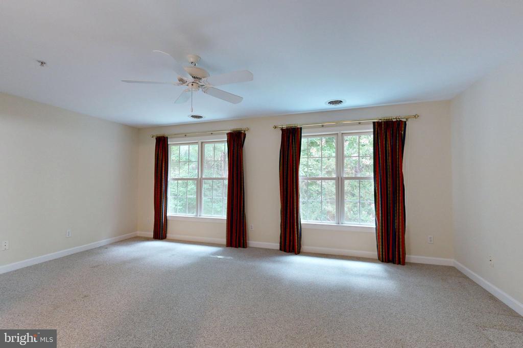 28461 PINEHURST CIRCLE