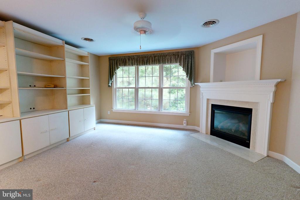 28461 PINEHURST CIRCLE