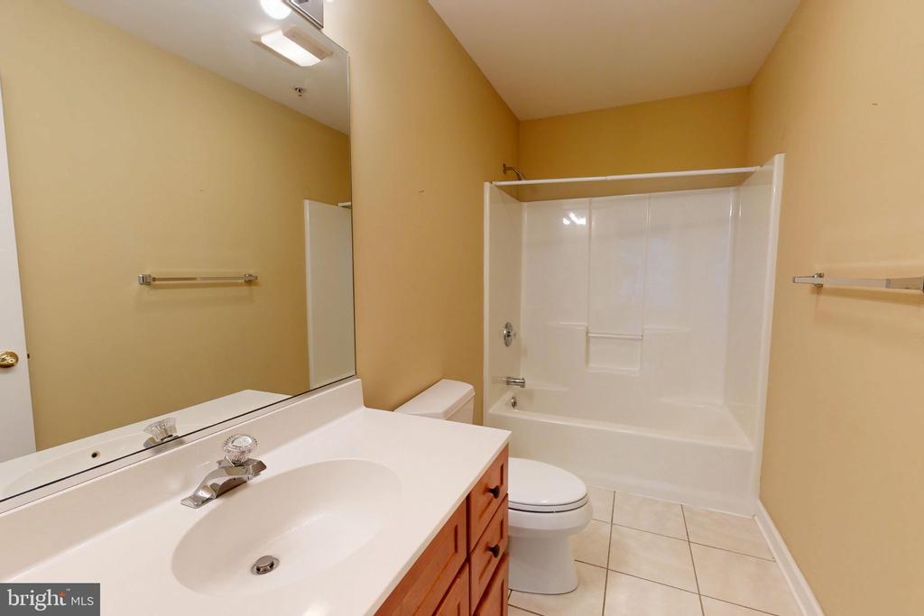 28461 PINEHURST CIRCLE