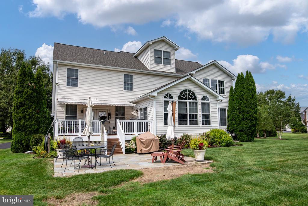 7583 EASTON CLUB DRIVE