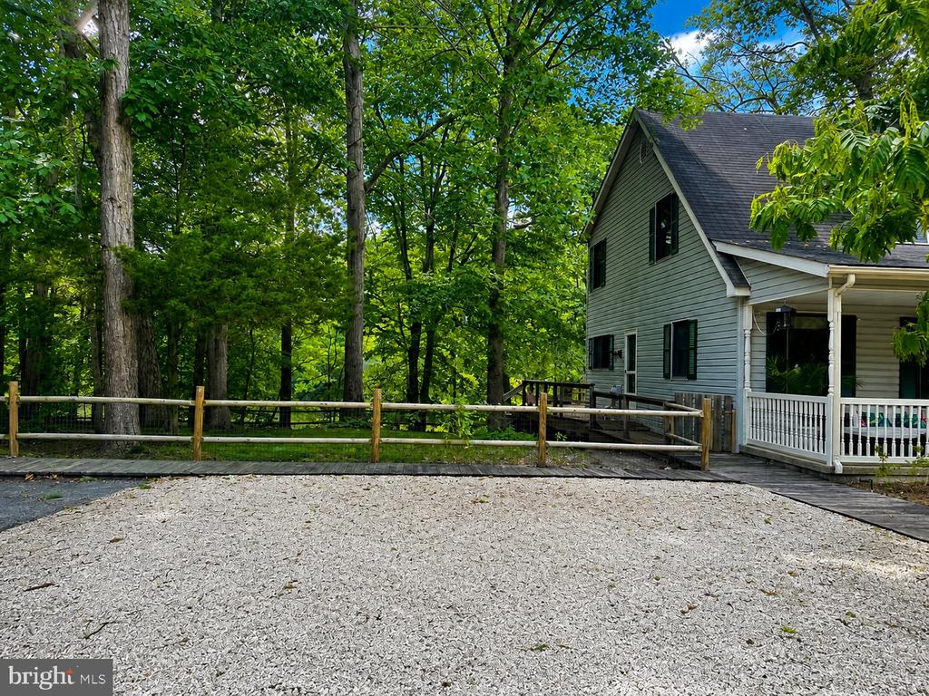 32659 DISCOVERY DRIVE
