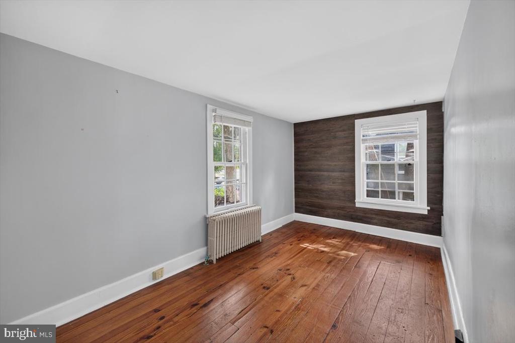 313 LINDEN AVENUE