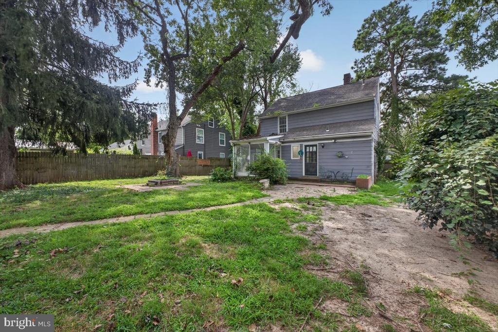 313 LINDEN AVENUE