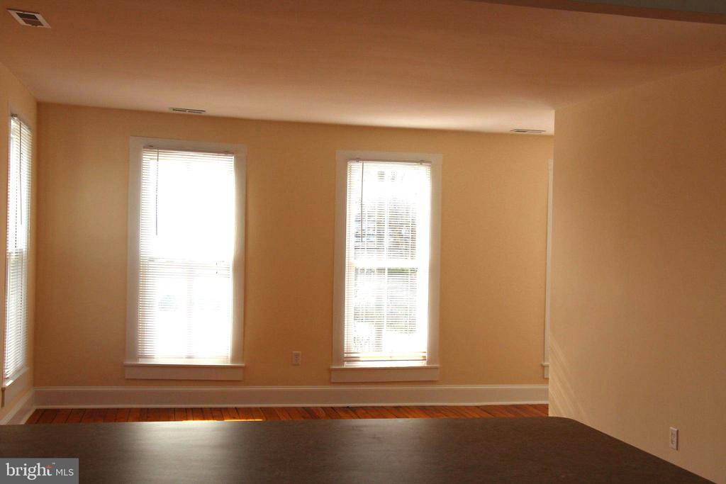 205 RAILROAD AVENUE Unit: A
