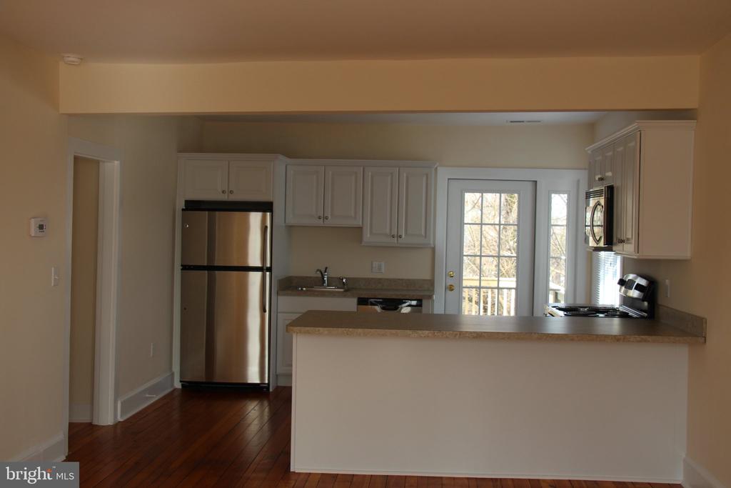 205 RAILROAD AVENUE Unit: A