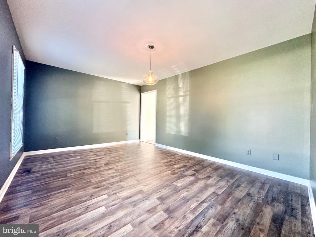 8337 COLONY CIRCLE