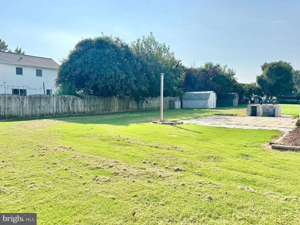 8337 COLONY CIRCLE