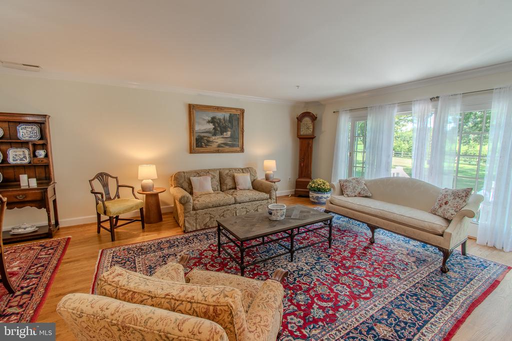 9521 QUAIL HOLLOW DRIVE Unit: 605
