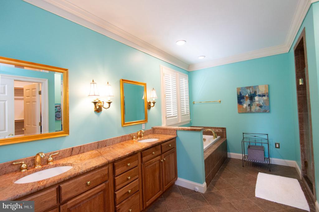 28658 HOPE CIRCLE
