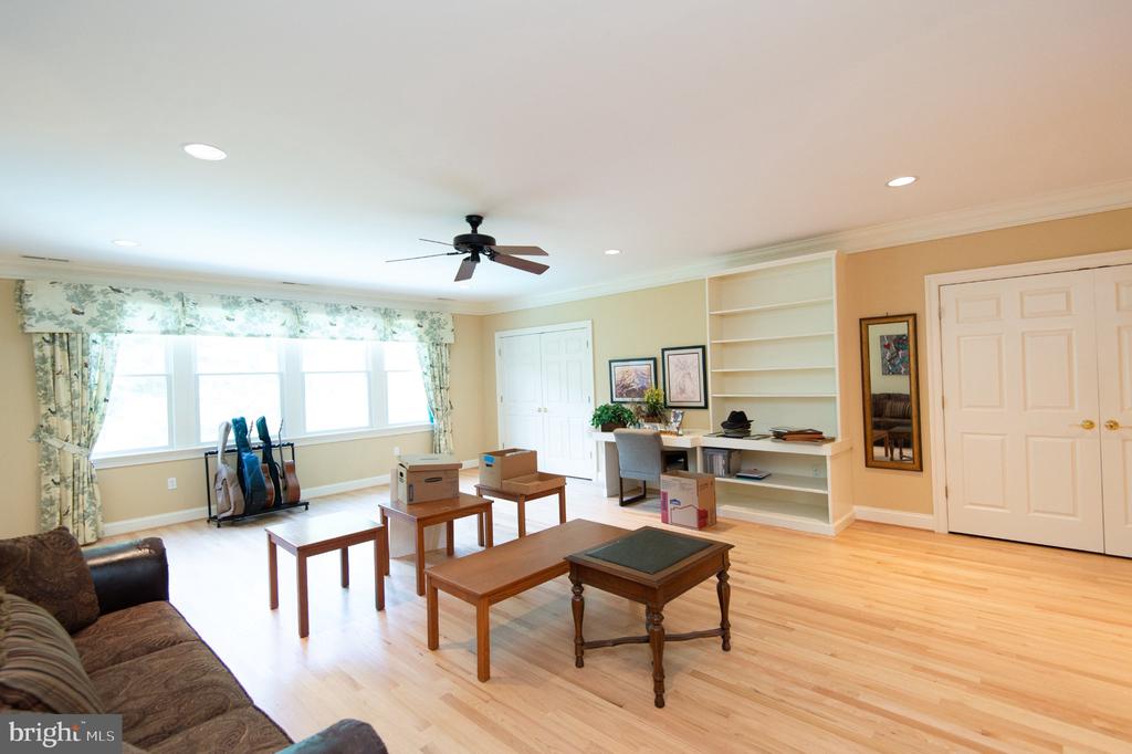 28658 HOPE CIRCLE