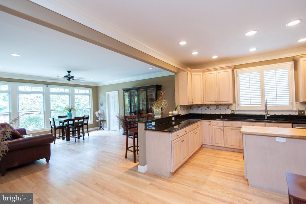 28658 HOPE CIRCLE