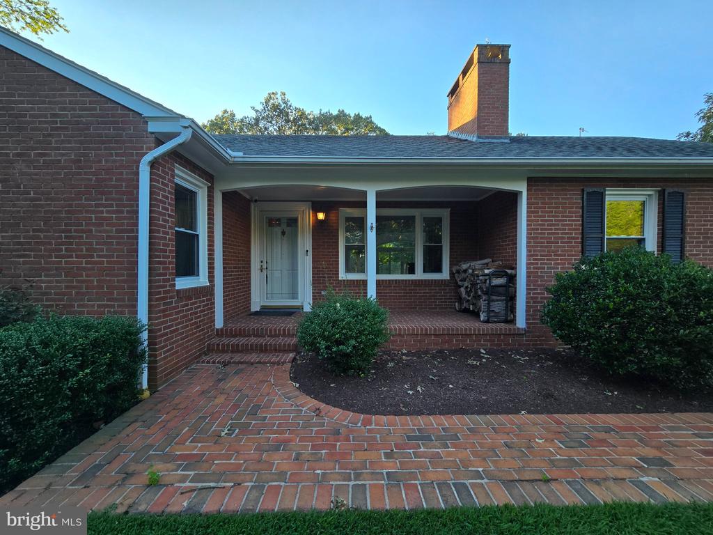 28082 OAKLANDS CIRCLE