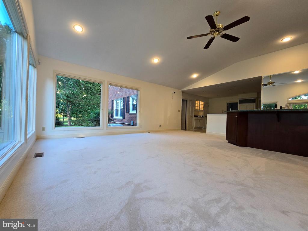 28082 OAKLANDS CIRCLE