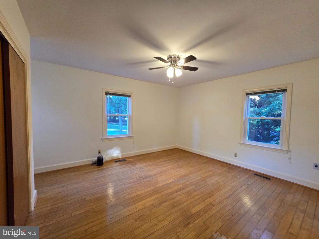 28082 OAKLANDS CIRCLE