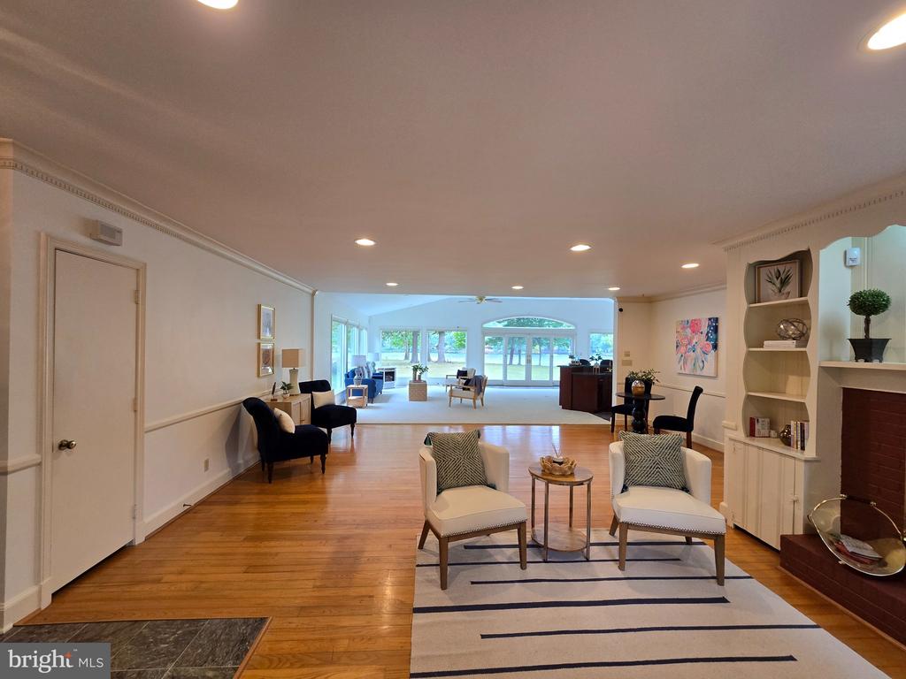 28082 OAKLANDS CIRCLE