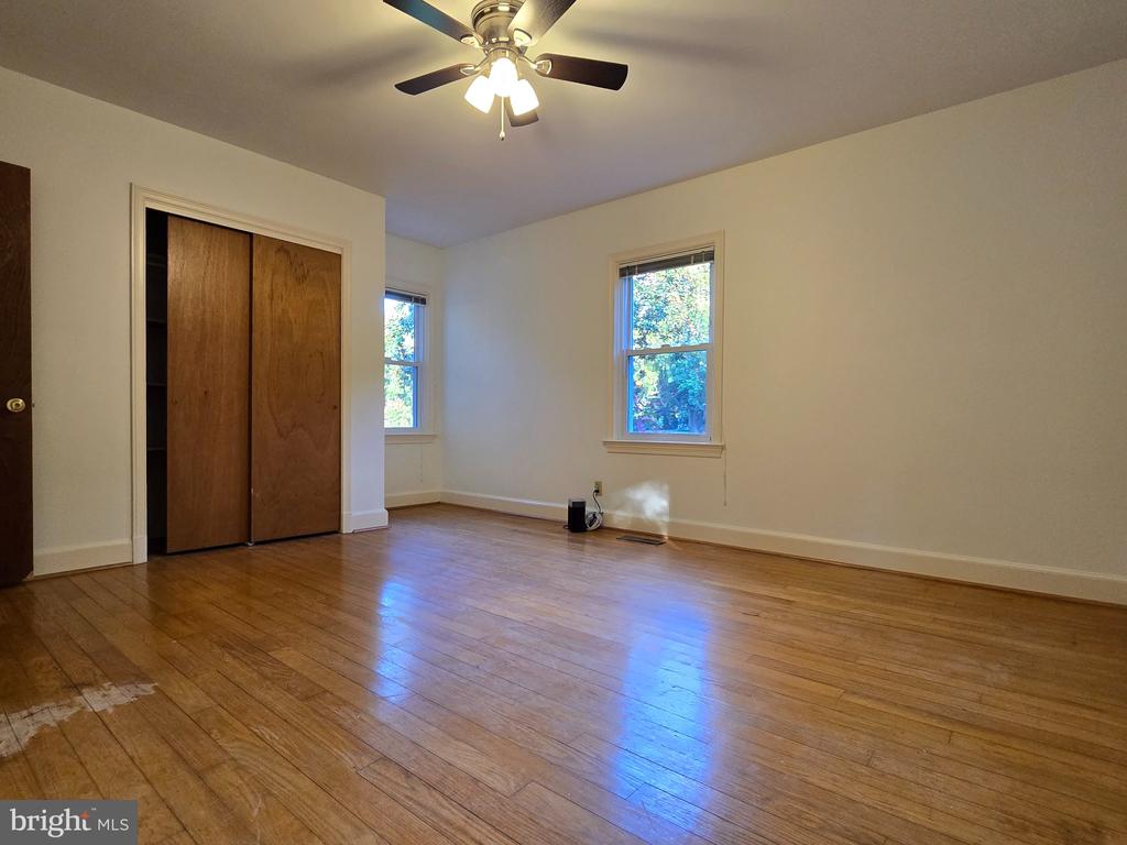 28082 OAKLANDS CIRCLE