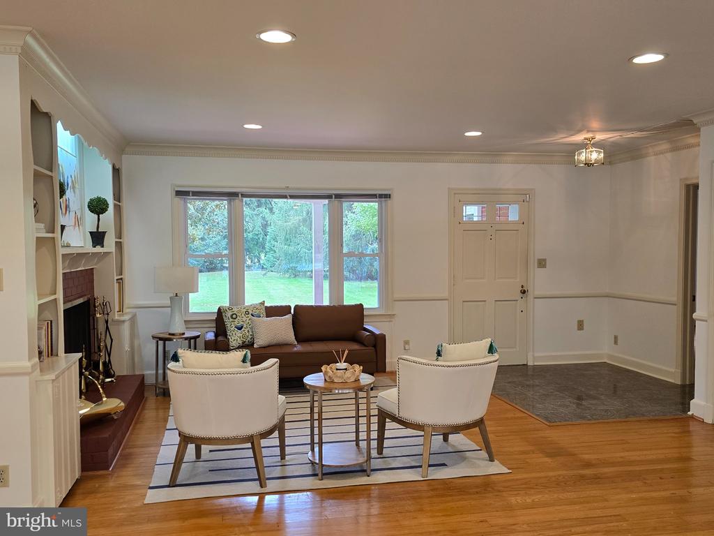 28082 OAKLANDS CIRCLE