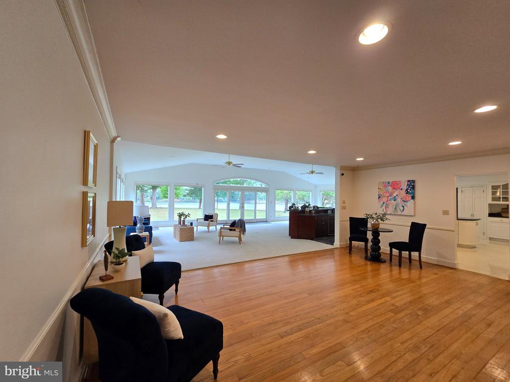 28082 OAKLANDS CIRCLE