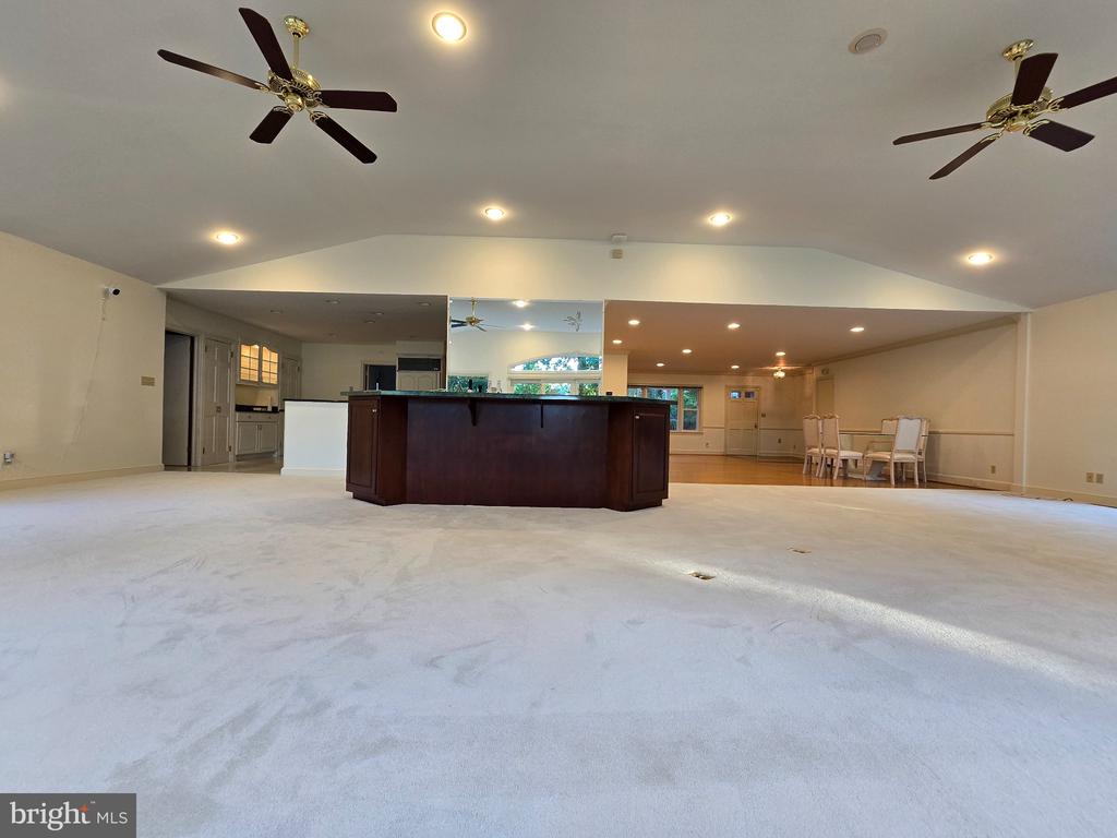 28082 OAKLANDS CIRCLE
