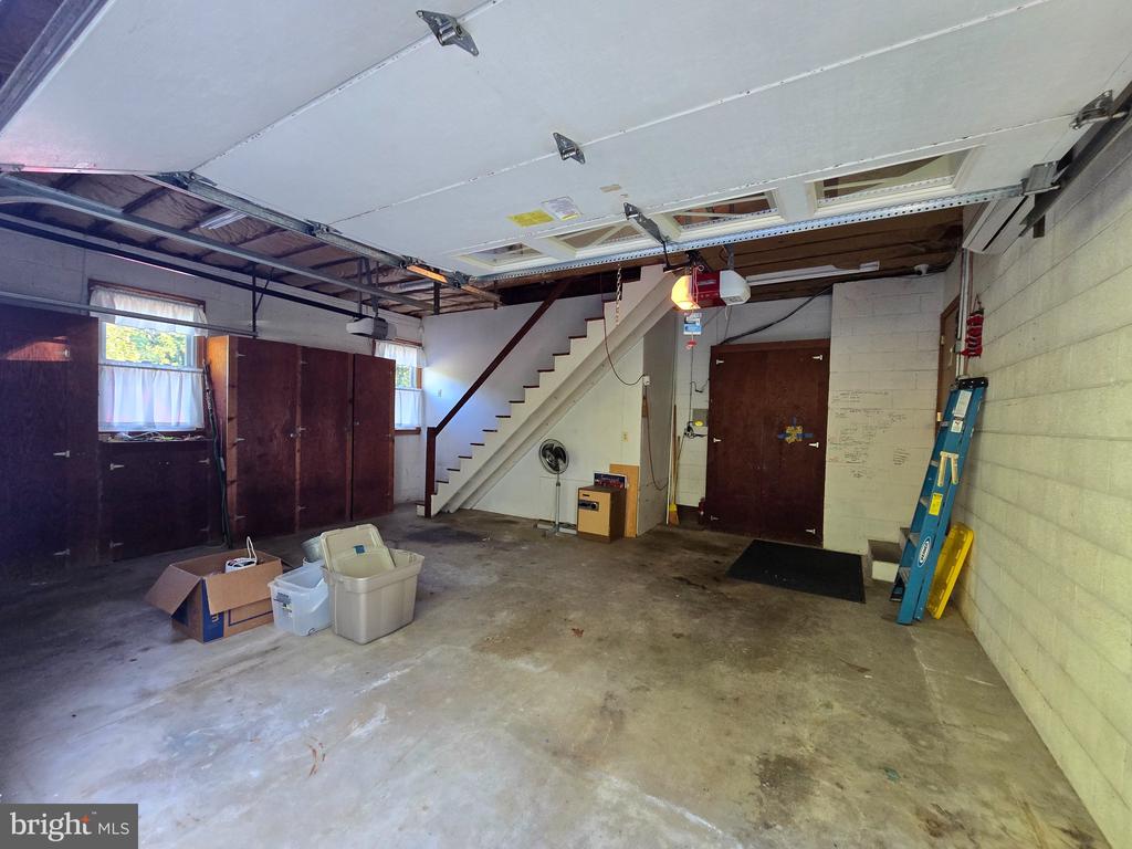 28082 OAKLANDS CIRCLE