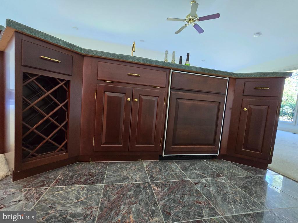 28082 OAKLANDS CIRCLE