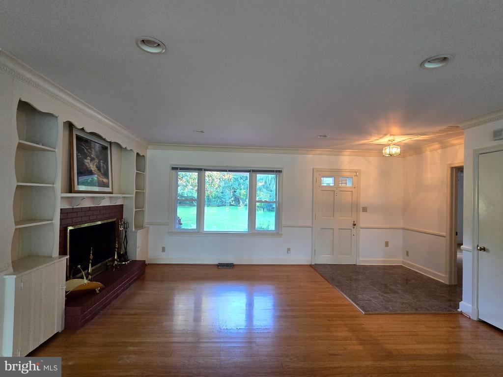 28082 OAKLANDS CIRCLE