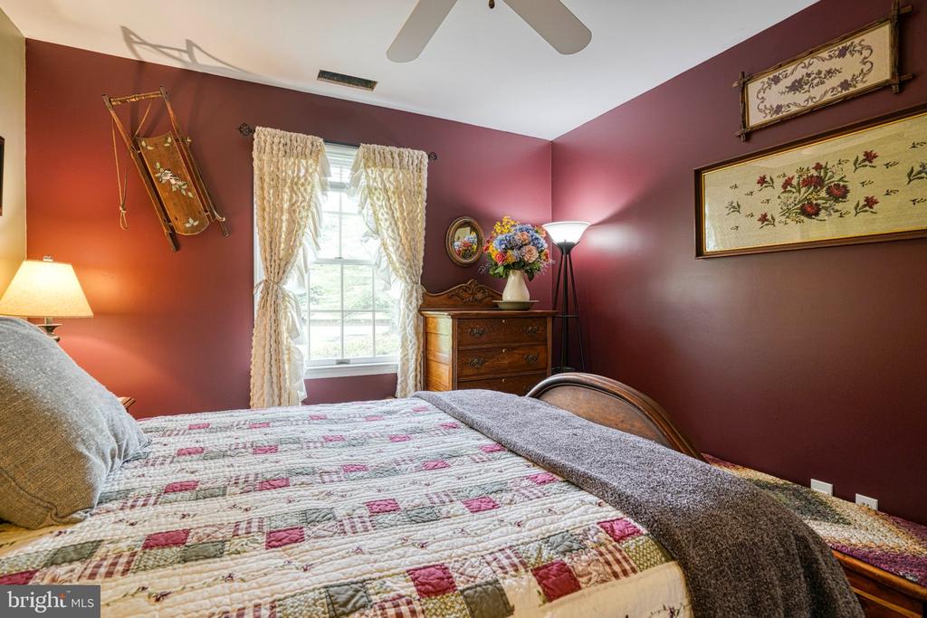 32525 DISCOVERY DRIVE