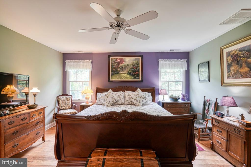 32525 DISCOVERY DRIVE