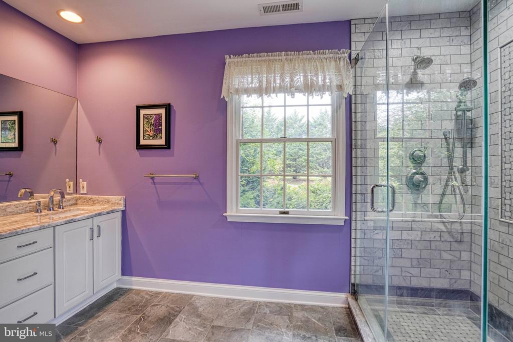 32525 DISCOVERY DRIVE