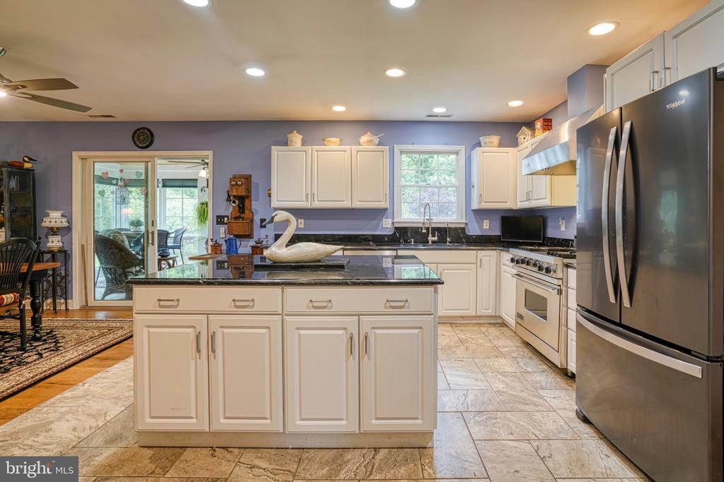 32525 DISCOVERY DRIVE