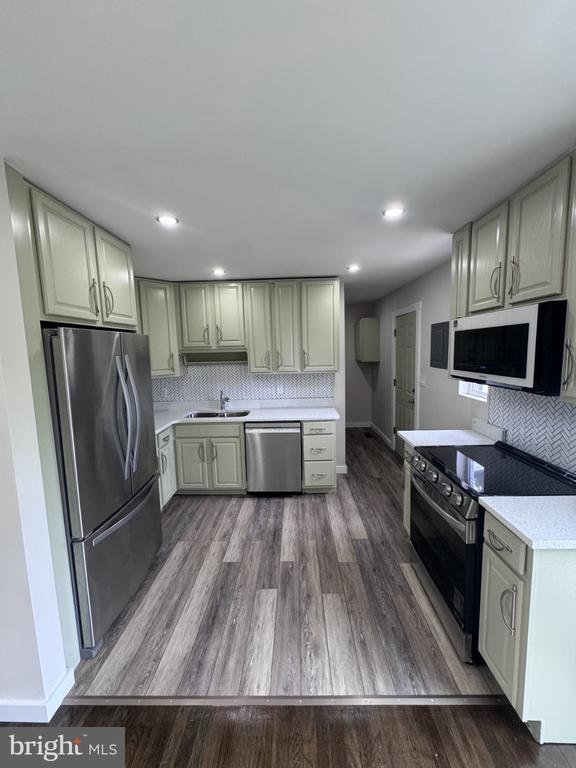 215 PROSPECT AVENUE