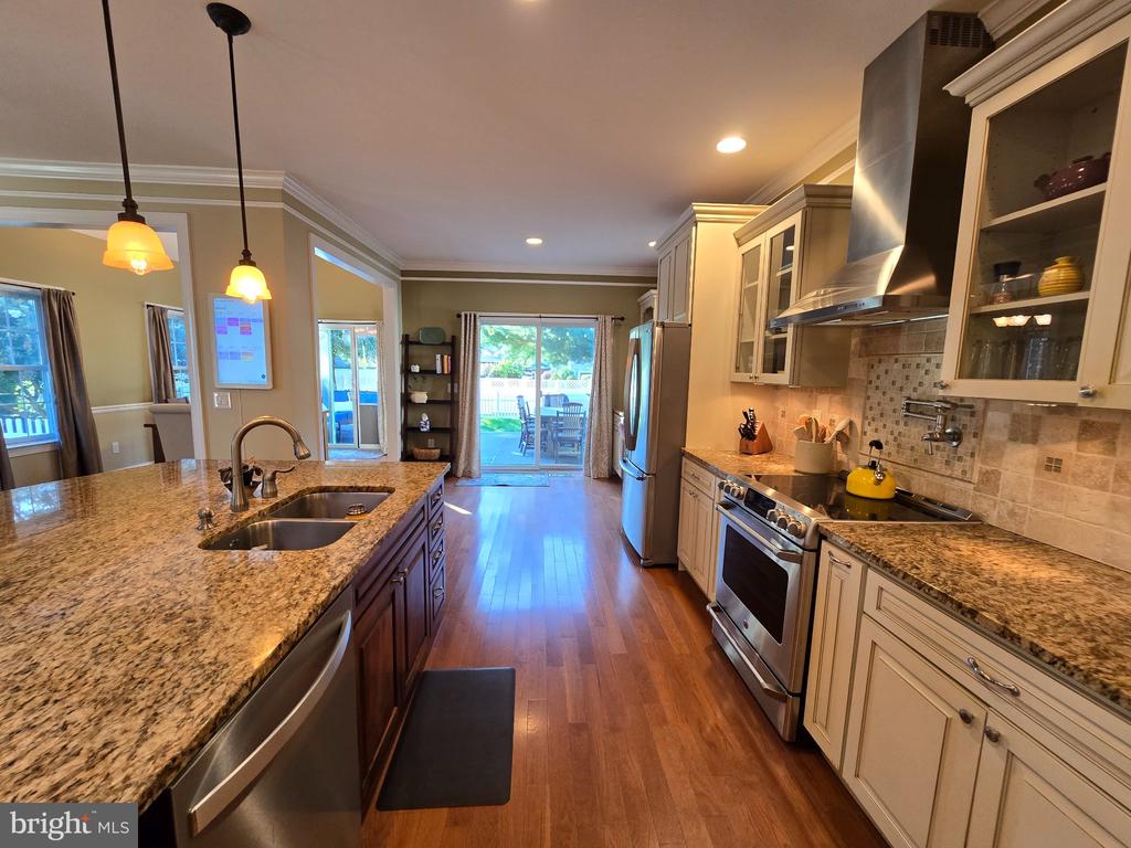 3748 MARVEL DRIVE