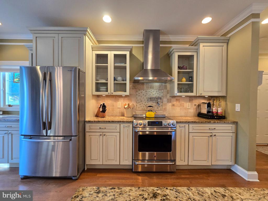 3748 MARVEL DRIVE
