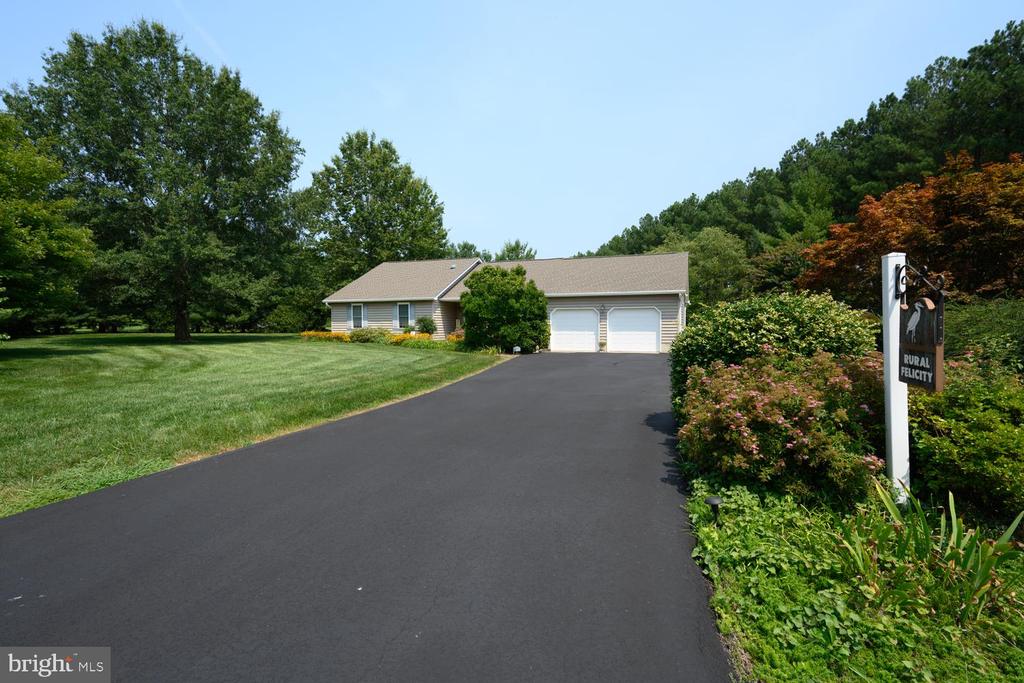 9055 ROCKCLIFF DRIVE