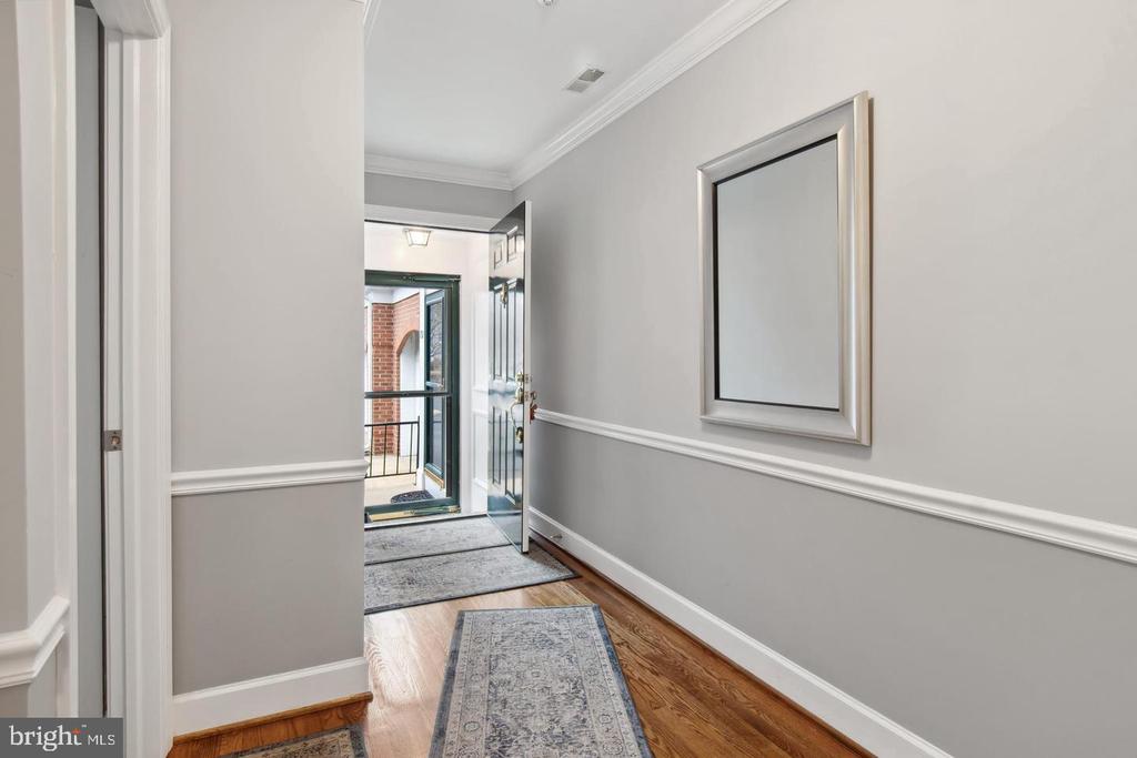 9518 QUAIL HOLLOW Unit: 702