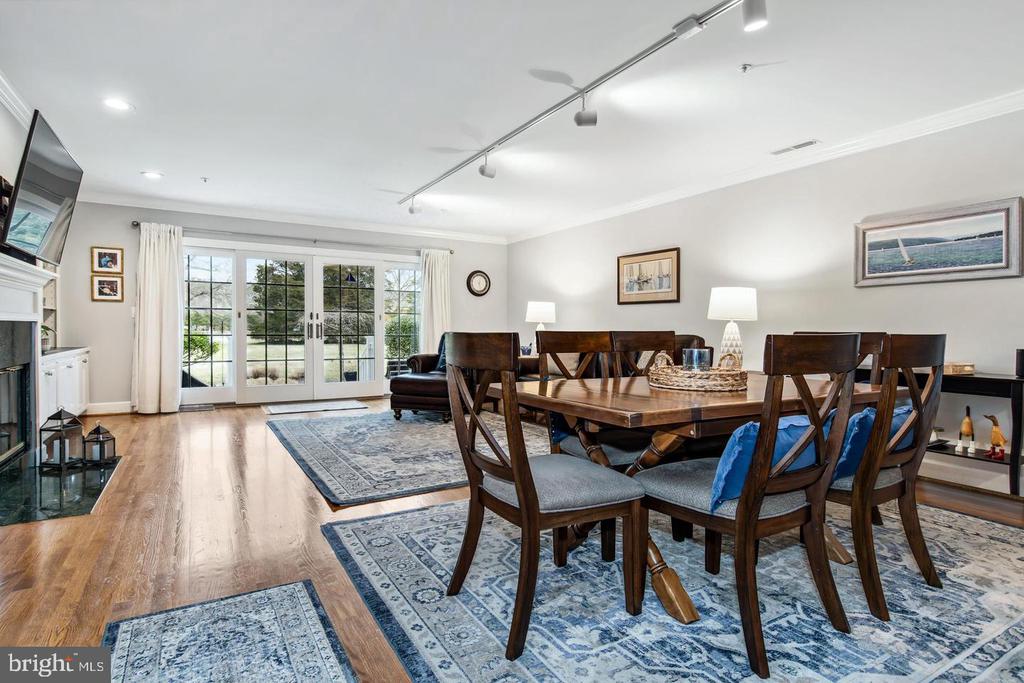 9518 QUAIL HOLLOW Unit: 702