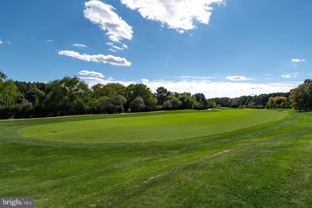 9518 QUAIL HOLLOW Unit: 702
