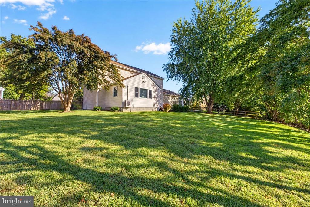 8362 COLONY CIRCLE