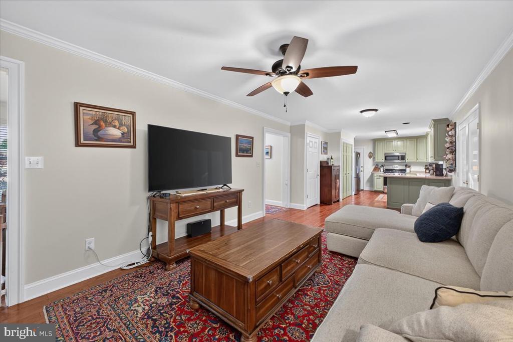 8362 COLONY CIRCLE
