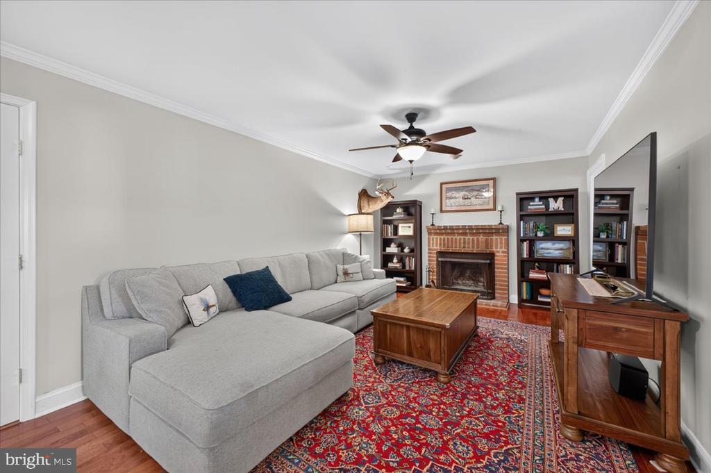 8362 COLONY CIRCLE